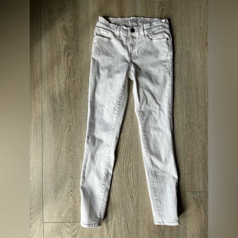 Frame Denim Le High Skinny Jeans in White size 26